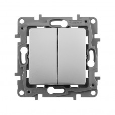 Выключатель двухклавишный Legrand 672402 Etika 10 A 250 В алюминий, серия Электроустановочные изделия