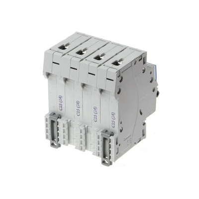 Автоматический выключатель Legrand 404073 4П С 32A TX3 6000 6kA